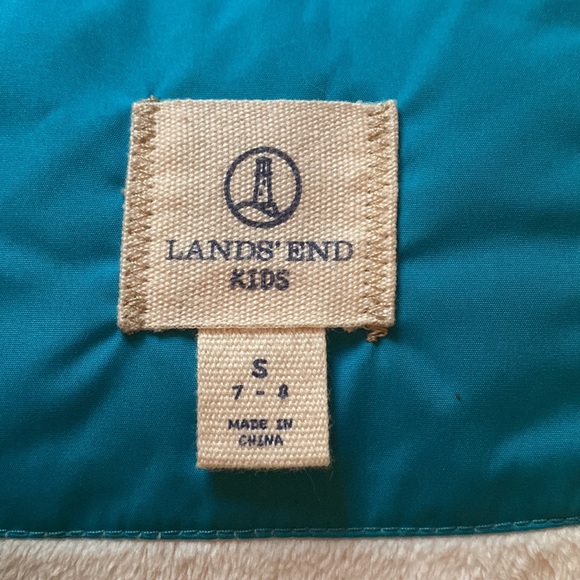 Lands’ End Girls Winter Parka - Picture 4 of 6